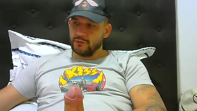 altenori112 online show from November 22, 7:57 pm