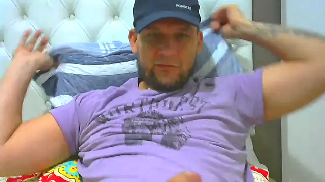 altenori112 online show from February 4, 11:33 pm