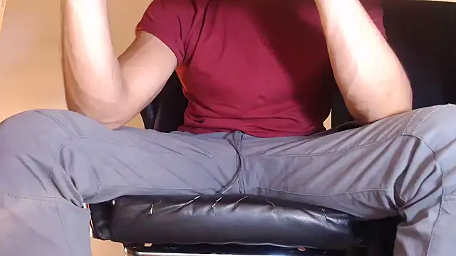 ErosFindomKing online show from December 2, 3:53 am