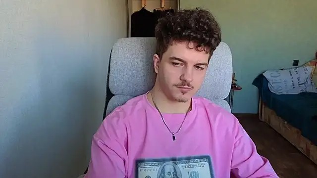 Remy Miles online show from March 12, 5:15 am