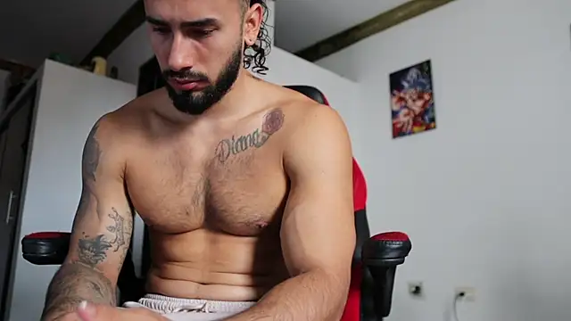 Snapshot of Baky_sexy chatting on January 21, 12:35 pm Baky sexy online show from January 21, 12:35 pm