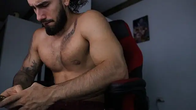 Snapshot of Baky_sexy chatting on December 2, 11:10 am Baky sexy online show from December 2, 11:10 am