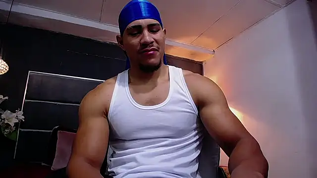 Snapshot of teddyfit19cm chatting on September 17, 2:18 pm teddyfit19cm online show from September 17, 2:18 pm