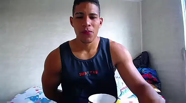 Snapshot of teddyfit19cm chatting on February 21, 12:28 pm teddyfit19cm online show from February 21, 12:28 pm