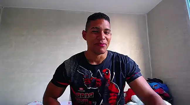 Snapshot of teddyfit19cm chatting on February 18, 12:06 pm teddyfit19cm online show from February 18, 12:06 pm