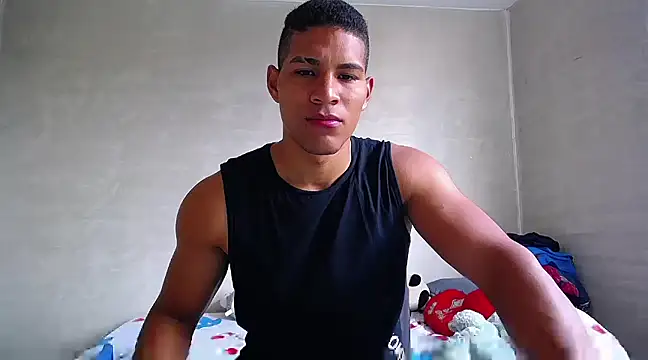 Snapshot of teddyfit19cm chatting on February 20, 12:04 pm teddyfit19cm online show from February 20, 12:04 pm