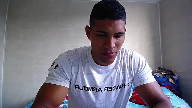 Snapshot of teddyfit19cm chatting on February 11, 12:16 pm teddyfit19cm online show from February 11, 12:16 pm