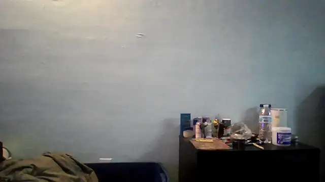 Snapshot of ReeferMadness59 chatting on December 18, 1:56 pm ReeferMadness59 online show from December 18, 1:56 pm