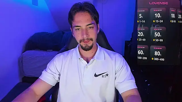 Alex smith00 online show from February 13, 11:26 pm