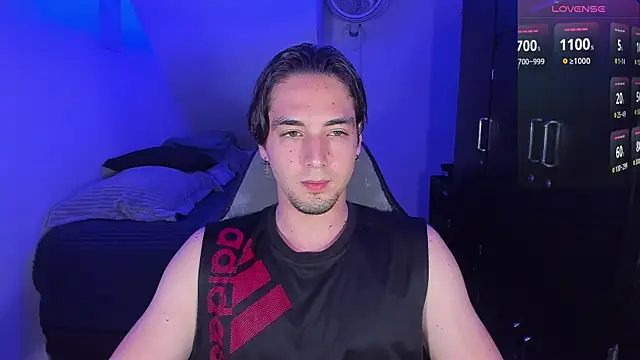 Alex smith00 online show from October 1, 11:30 pm