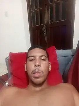 Vinicius5890 online show from May 3, 9:28 pm