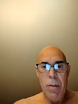 KCLMT online show from March 10, 4:40 am