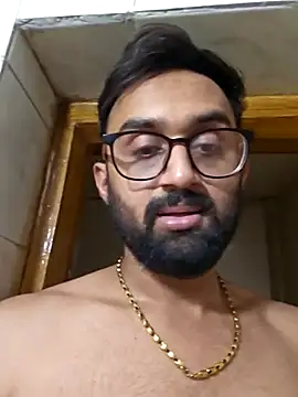 love4shownude online show from March 18, 4:39 pm