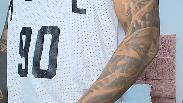 Alessandro Vanni online show from December 6, 12:49 pm