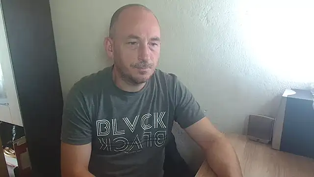 Snapshot of Johan___Barker chatting on September 30, 10:41 am Johan Barker online show from September 30, 10:41 am