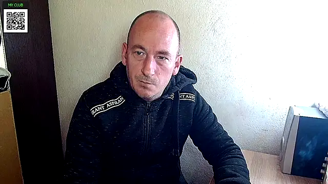 Snapshot of Johan___Barker chatting on October 21, 10:29 am Johan Barker online show from October 21, 10:29 am