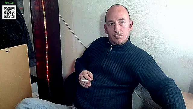 Snapshot of Johan___Barker chatting on December 23, 1:35 pm Johan Barker online show from December 23, 1:35 pm