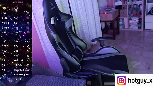 fernan redsxxx online show from October 20, 5:06 pm