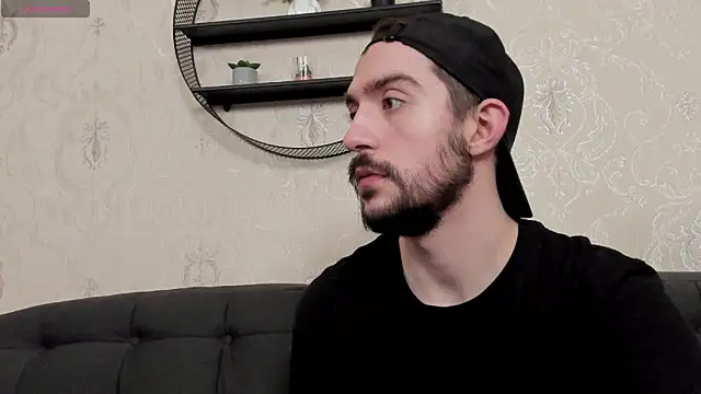 Dylan Best online show from February 9, 1:21 am