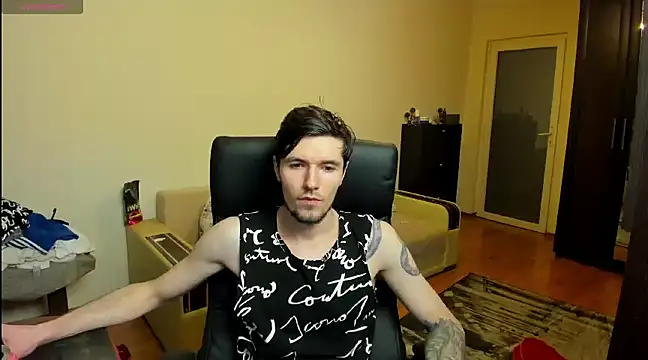 awesomejustin online show from December 13, 10:02 pm