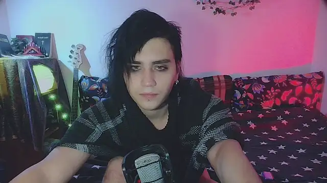 sademobeer online show from November 11, 6:13 pm