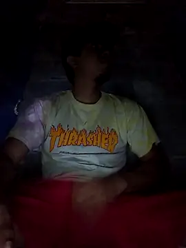Snapshot of AlexAlejandro13 chatting on February 8, 1:43 am AlexAlejandro13 online show from February 8, 1:43 am