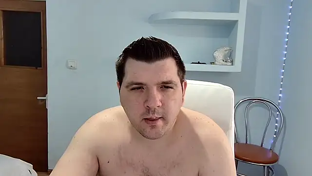 Snapshot of Basystem chatting on March 4, 6:58 am Basystem online show from March 4, 6:58 am