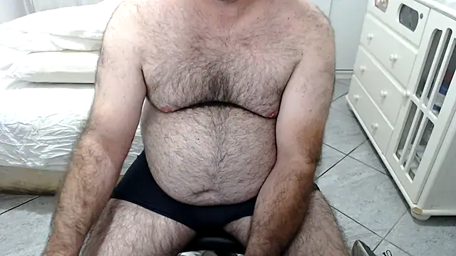 MysterBearMG online show from November 28, 11:39 pm