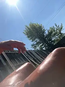 twotonetommyme online show from September 9, 6:29 pm