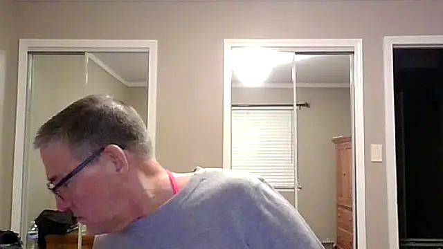 takeitall101 online show from March 8, 2:04 am