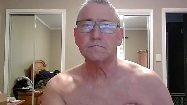 Snapshot of takeitall101 chatting on November 1, 4:22 pm takeitall101 online show from November 1, 4:22 pm