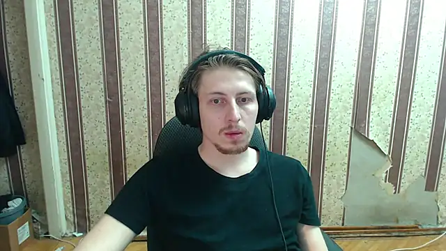 darienlarge online show from September 14, 8:11 pm