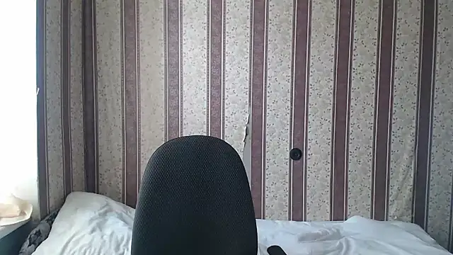 darienlarge online show from March 10, 7:33 am