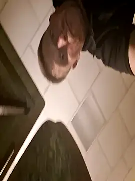 curiouscock38 online show from October 20, 11:52 pm