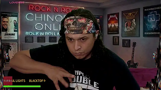 chino roz online show from April 7, 6:35 am