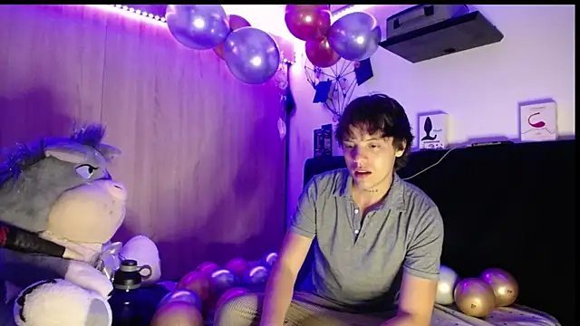 Santiago kiler online show from January 16, 9:01 am