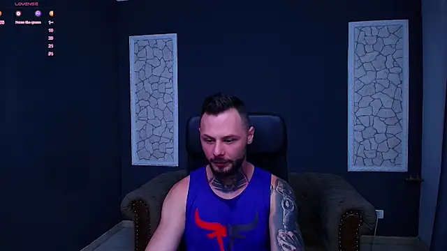 Snapshot of BrianHunts chatting on October 7, 4:49 am BrianHunts online show from October 7, 4:49 am