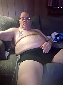 mrwizard4570 online show from April 5, 10:45 am