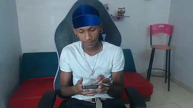 ManSant online show from December 20, 3:41 pm