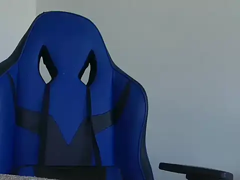 ALPHANDRE online show from April 11, 7:45 am