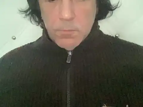 Snapshot of ALPHANDRE chatting on January 25, 5:51 am ALPHANDRE online show from January 25, 5:51 am