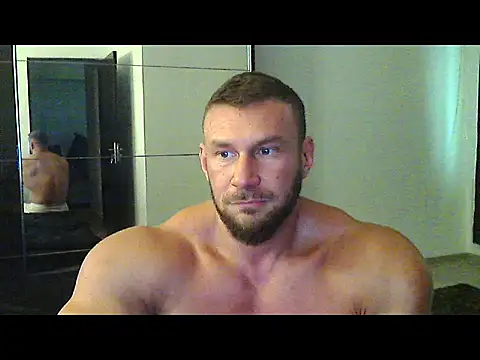 Snapshot of muscularkevin chatting on September 21, 2:06 pm muscularkevin online show from September 21, 2:06 pm