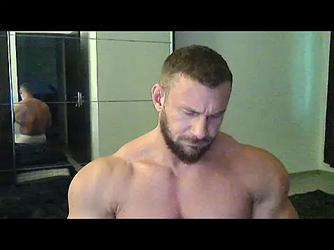 Snapshot of muscularkevin chatting on October 13, 1:28 pm muscularkevin online show from October 13, 1:28 pm
