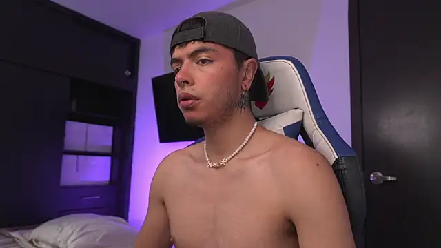  morghan  online show from March 3, 8:05 pm