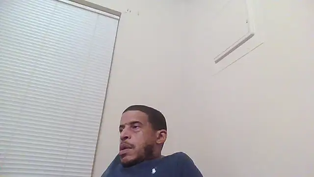 Snapshot of Fonzarelli chatting on September 16, 9:43 am Fonzarelli online show from September 16, 9:43 am