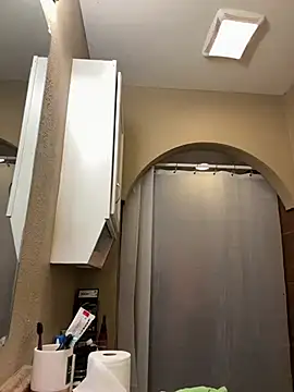 pumaHotz online show from February 28, 12:20 pm