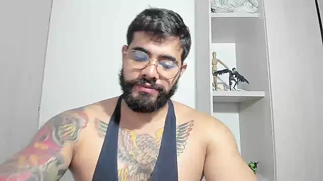 Snapshot of _Coddygold_ chatting on September 30, 1:47 pm Coddygold online show from September 30, 1:47 pm