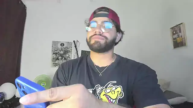 Snapshot of _Coddygold_ chatting on February 1, 11:58 pm Coddygold online show from February 1, 11:58 pm