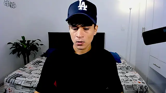 Eiden allenx online show from December 27, 11:06 am