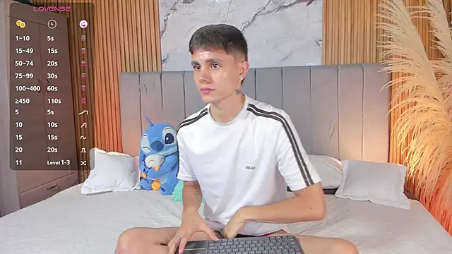 DustinLevine online show from April 10, 12:34 pm